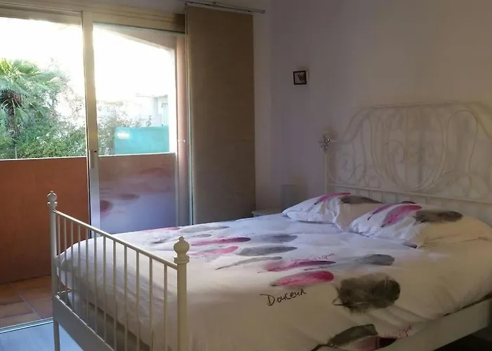 Beautifull 2 Rooms Appt, Closed All Main Sights!